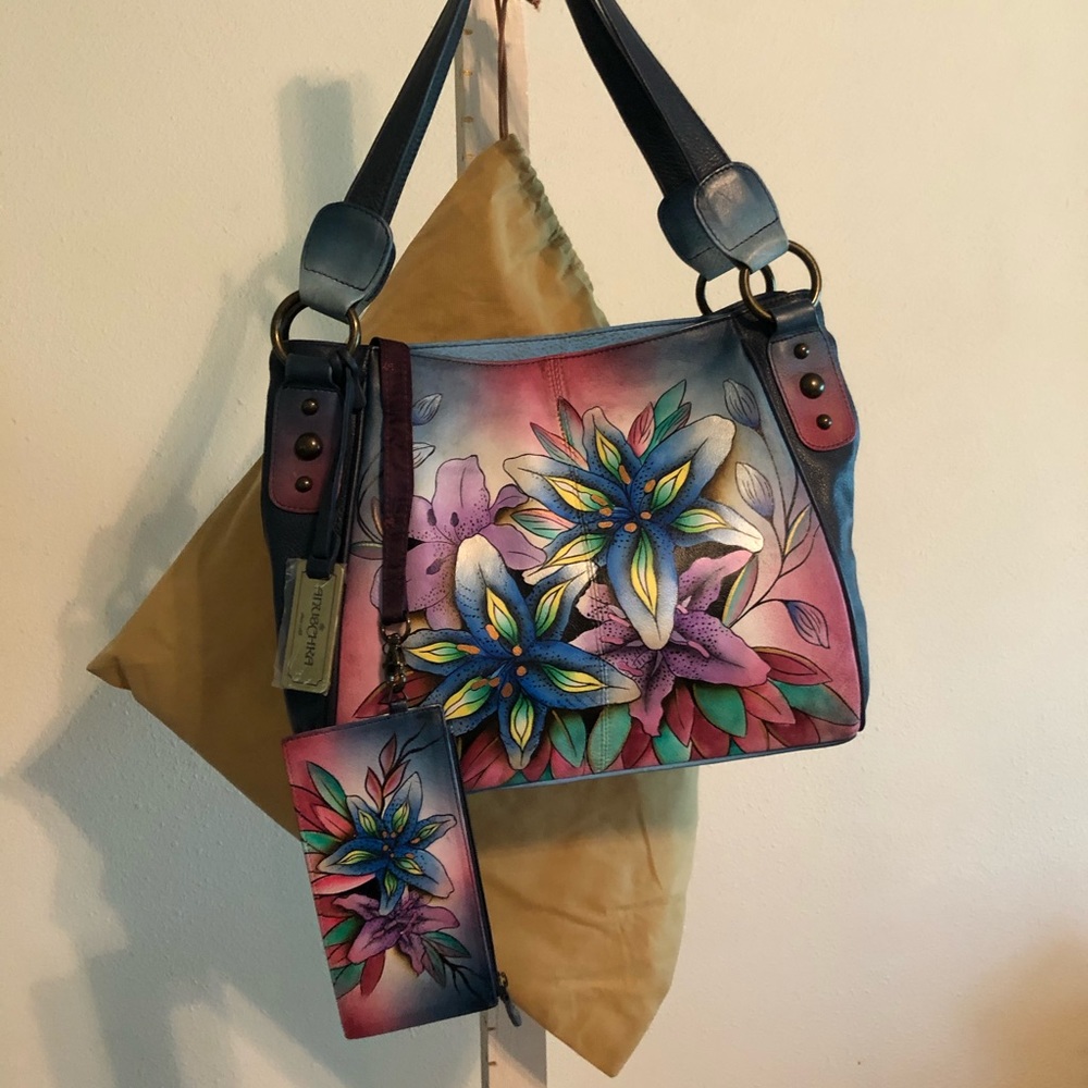 Anuschka Lucious Lilies tote